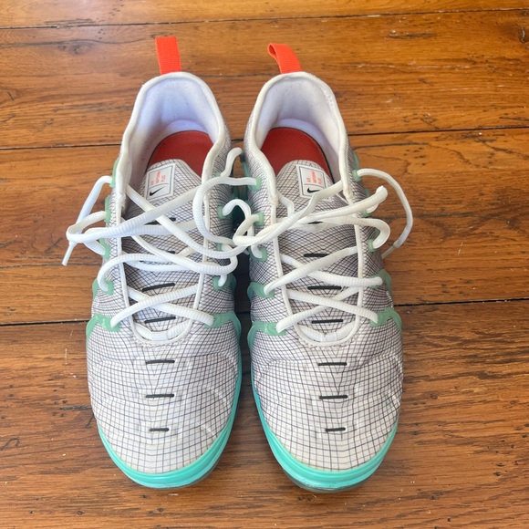 Nike Vapor max aurora green size 8.5 - Picture 3 of 7